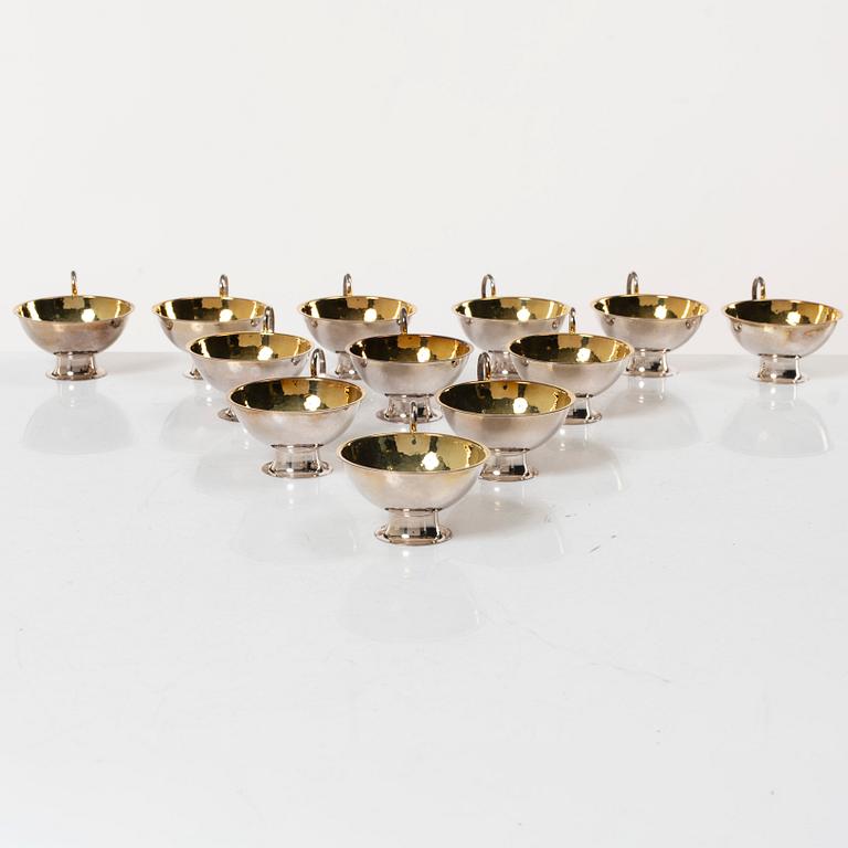 Guldsmedsaktiebolaget (GAB), A set of twelve silver punch mugs, Stockholm 1967-1968.
