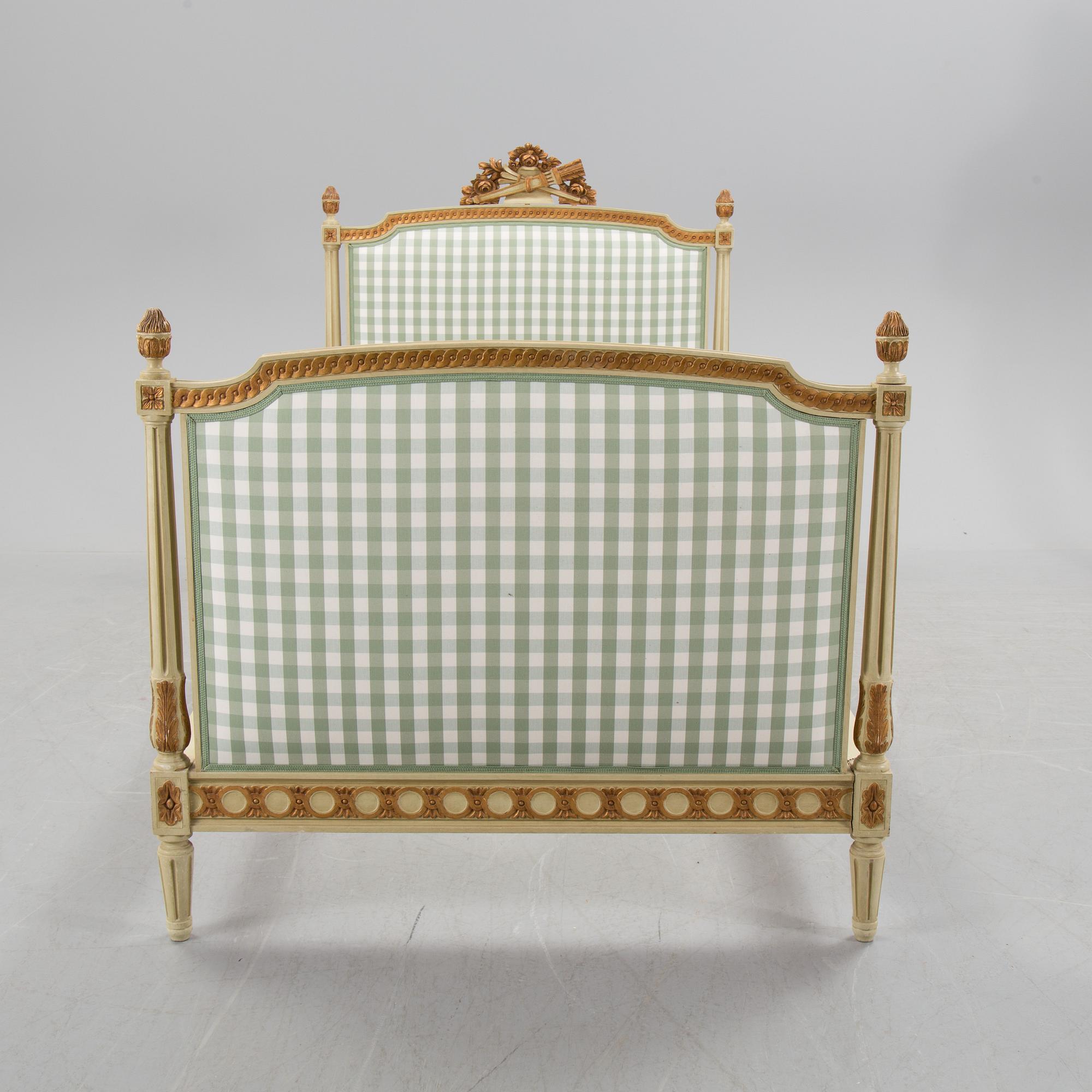 A Gustavian style bed, 20th century.
