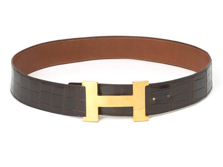 A belt by Hermès.