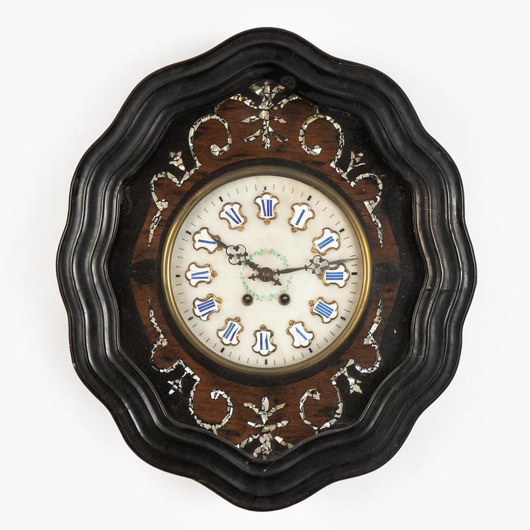 A late 19th century wall clock.