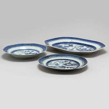 A blue and white part dinner service, Qing dynasty, 19th Century.