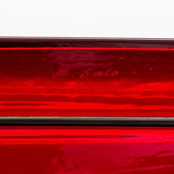 Markku Salo, Lasiveistos, "Helposti punastuva", signeerattu M. Salo Nuutajärvi.