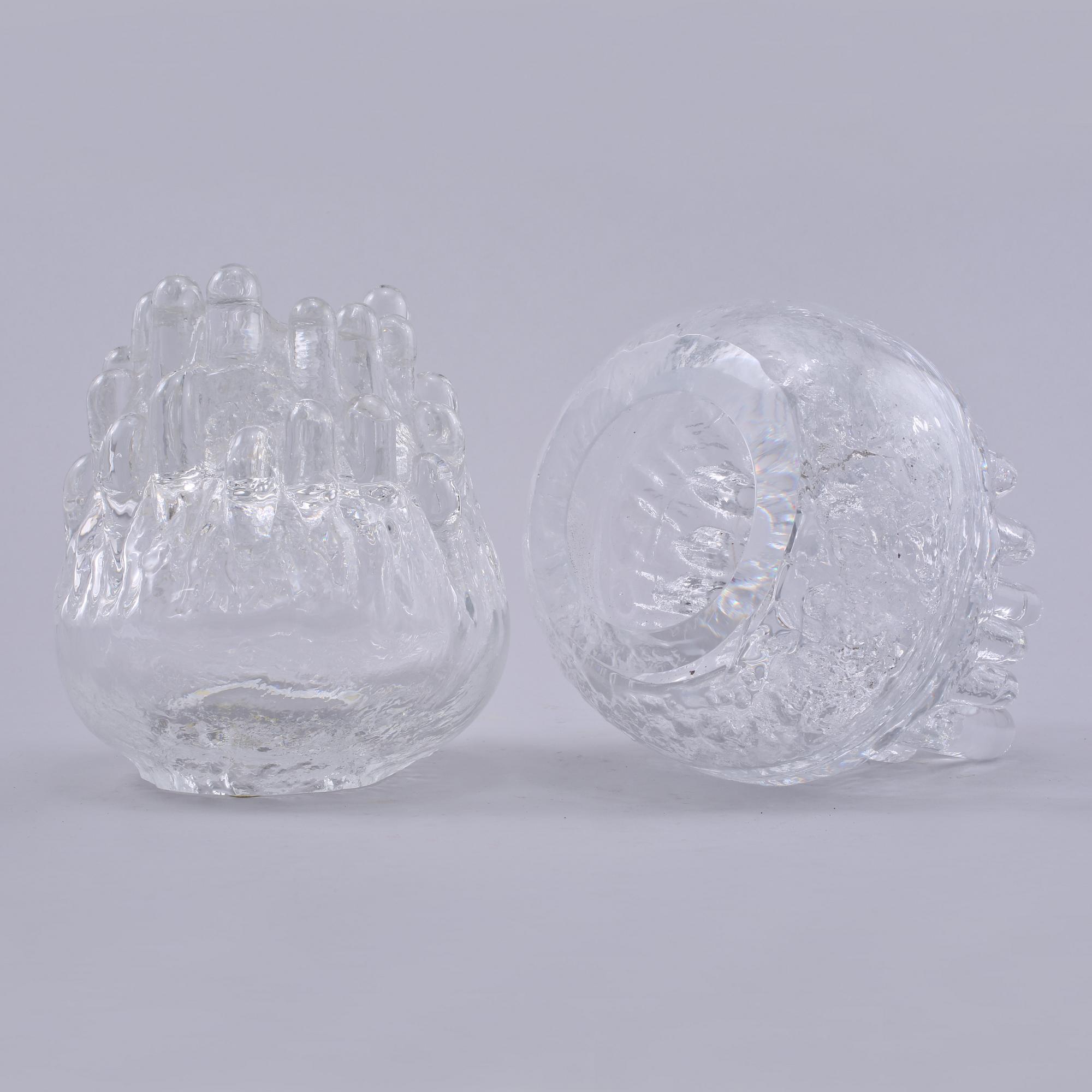 LJUSLYKTOR, ett par, glas, Göran Wärff, Kosta, signerade, 1900-talets andra hälft.
