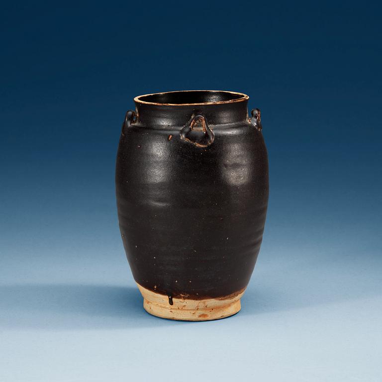 A black glazed jar, Song dynasty (960-1279).