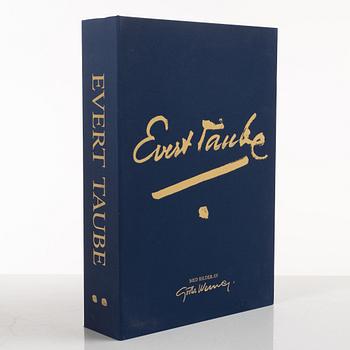Gösta Werner, "Visor av Evert Taube", kassetter, 2 st, med 62 färglitografier, 1989, signerade.