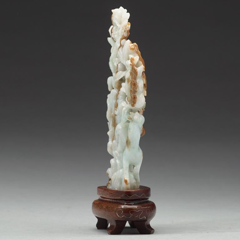 SKULPTUR, nefrit. Kina, 1900-tal.