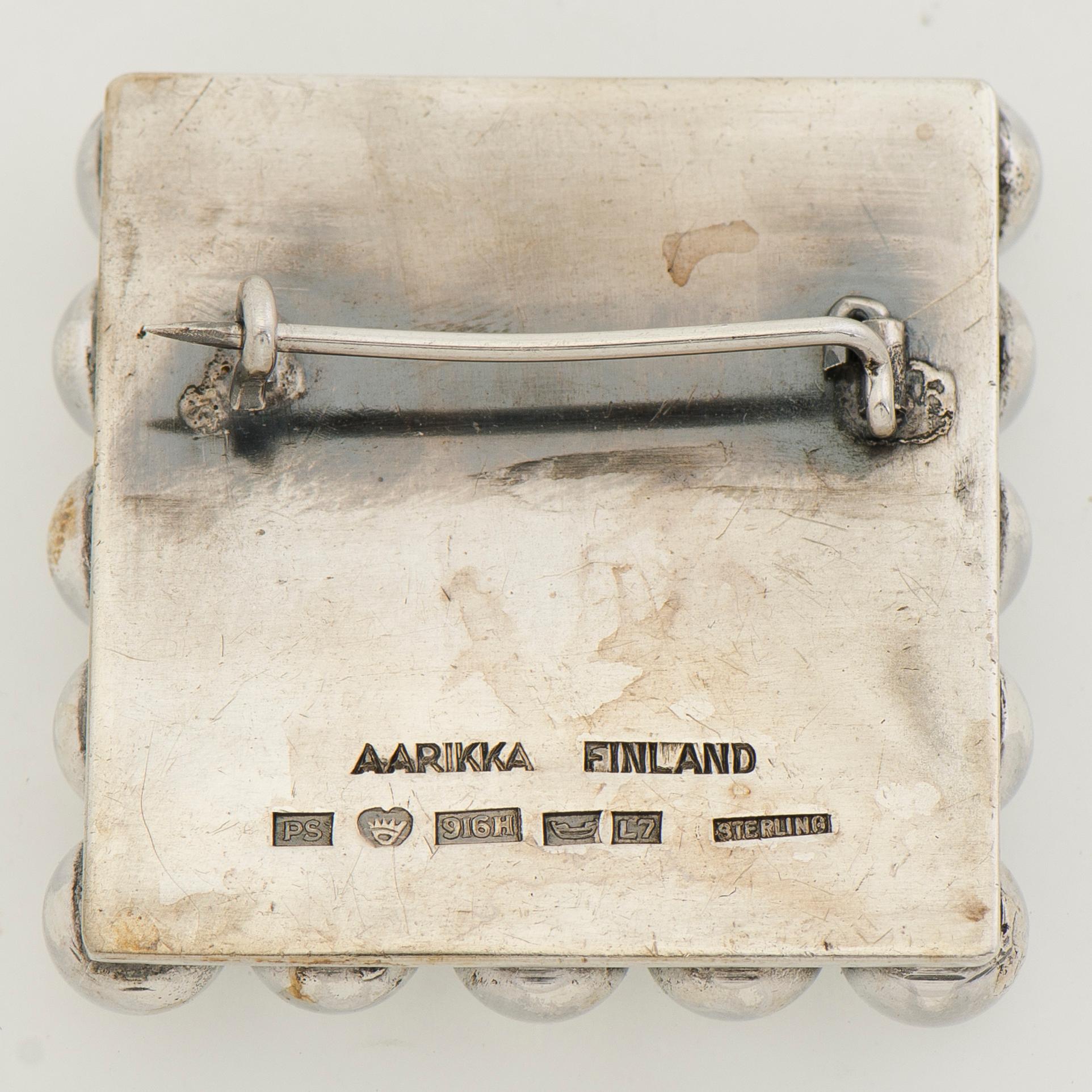 KAIJA AARIKKA, RINTAKORU, "Helmimeri", hopeaa. 1964.