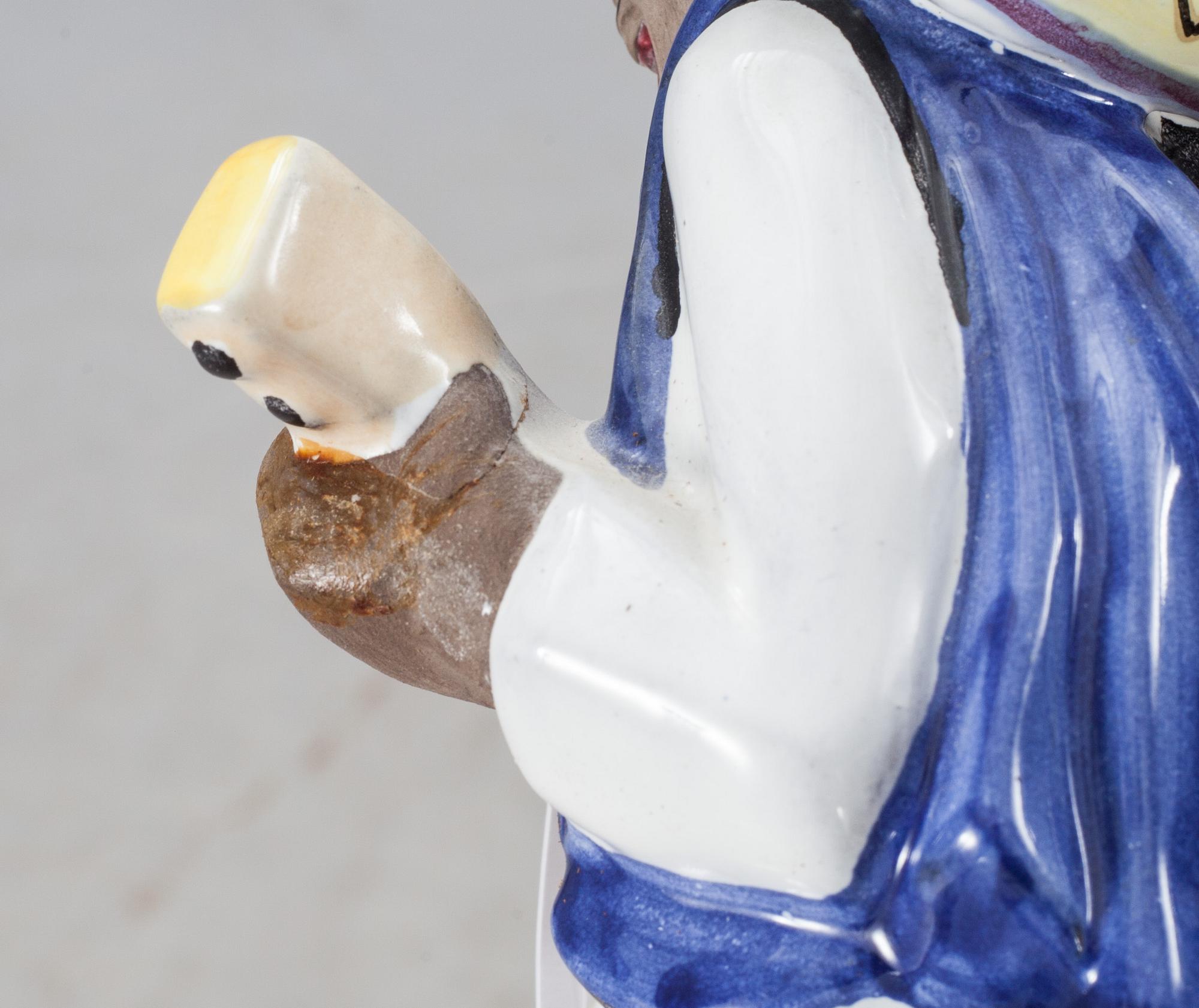 FIGURIN, Keramik, Dorothy Clough, Upsala-Ekeby.