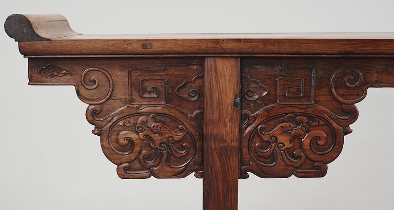 ALTARBORD, hardwood. Möjligen Huanghuali.  1600/1700-tal.