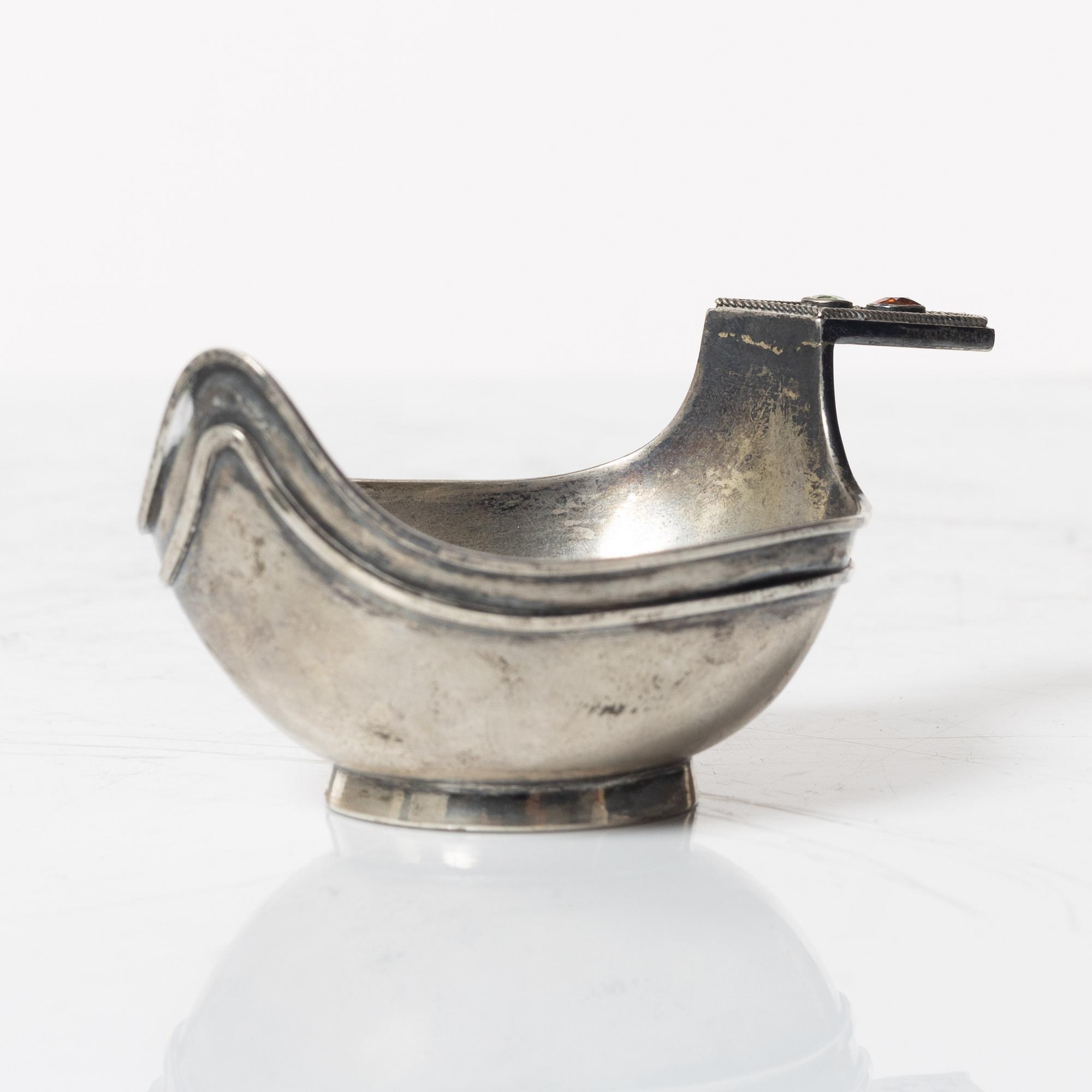 Alexander Benediktowitsch Ljubawin, kåsa / kovsh, silver, St Petersburg, Ryssland 1896-1908.