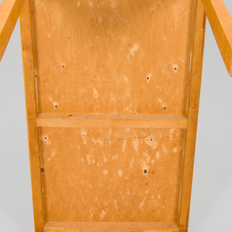 Alvar Aalto, A mid 1950s table '81' for O.Y. Huonekalu-ja Rakennustyötehdas A.B.