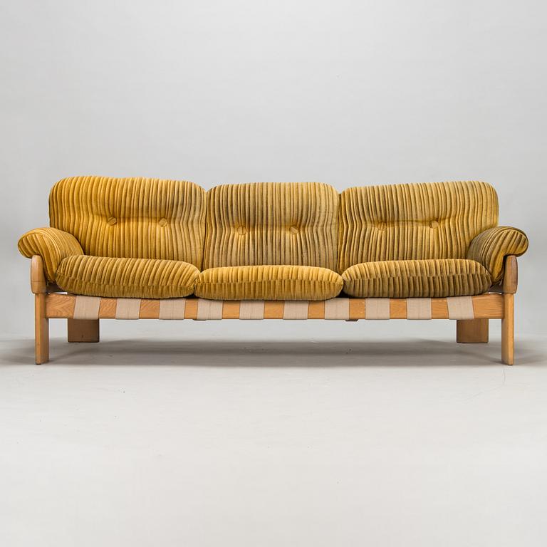 Esko Pajamies, A 1970's 'Africa' sofa for Asko, Finland.