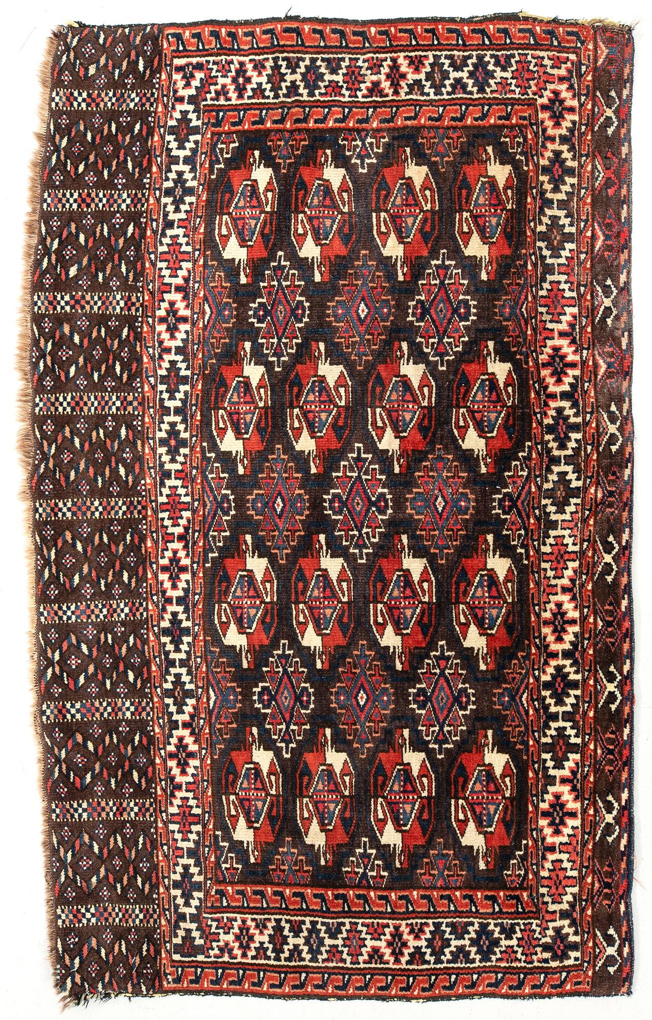 Carpet, Chouval, antique yumut, 128 x 77 cm.