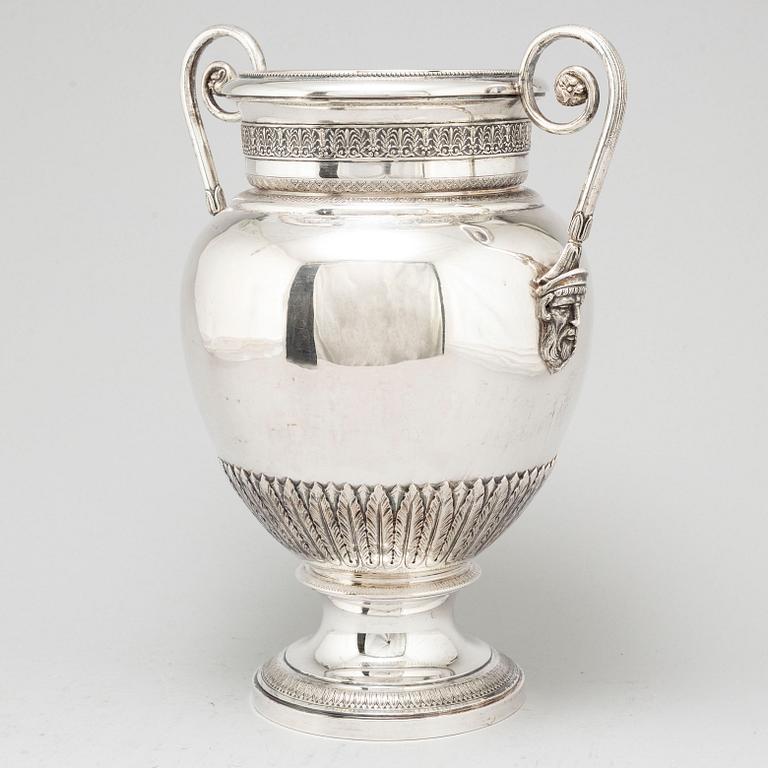 A 20th century silver 800/1000 urn, Louis XVI-style.