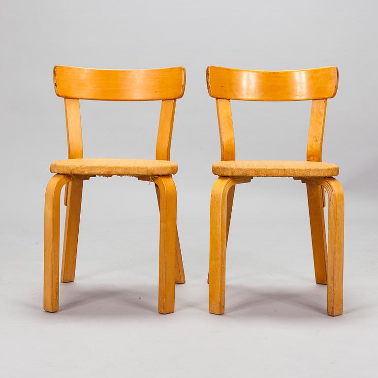 Alvar Aalto, stolar, 2 st, modell 69, Artek 1960-tal.