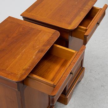 Sängbord, ett par, Grange, Frankrike, sent 1900-tal.