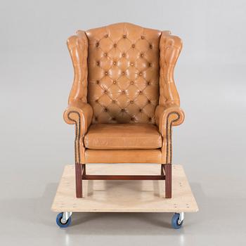 A British Wade Upholstery armchair from the second half of the 20th century / 21st century.