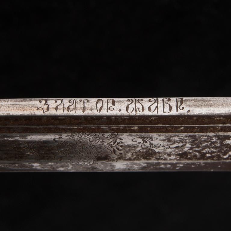 An Imperial Russian model 1909 officer's sword.