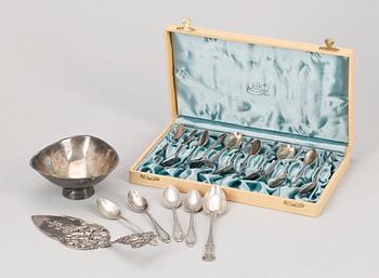 PARTI SILVER, 19 delar, bl.a. Gustaf Jansson, CG Hallberg, Stockholm 1957. Vikt ca 260 gram.