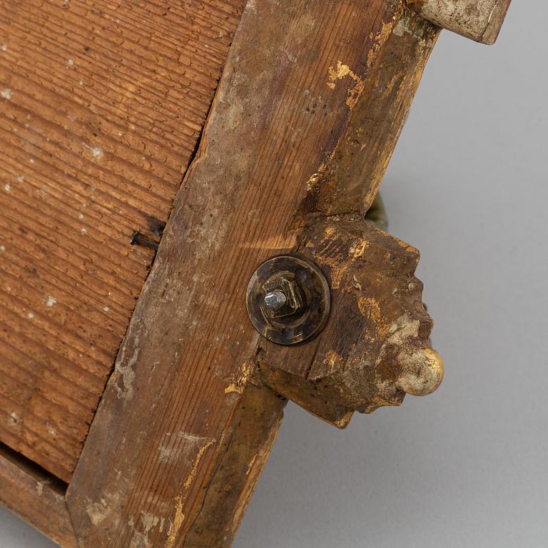 A Swedish gustavian girandole mirror by Anders Carlsson, (1772-1801).