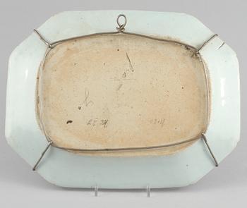 STEKFAT, porslin, Kina, 1700-tal.