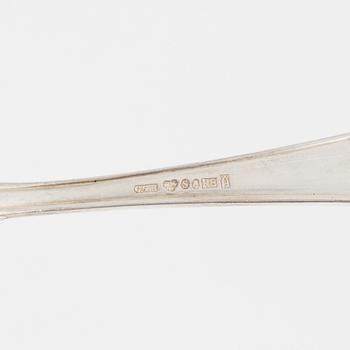 Bestickservis, 149 delar, silver, modell "Svensk spets", mestadels CG Hallberg, Stockholm, bl.a. 1935.