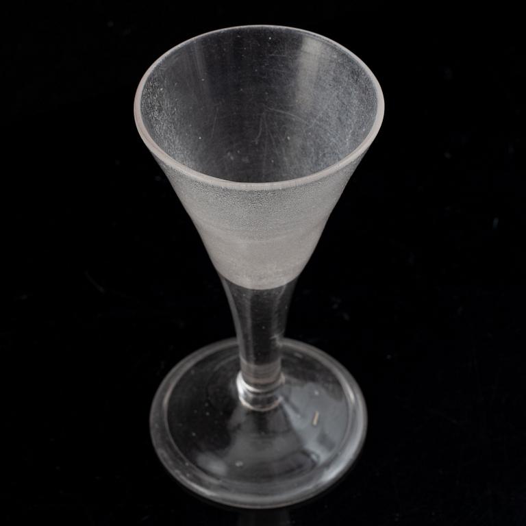 Two Swedish 18th century wine goblets, possibly Kungsholms Glasbruk.