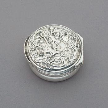 SNUSDOSA,  av Peter Pihl, Västervik 1766. Rokoko.