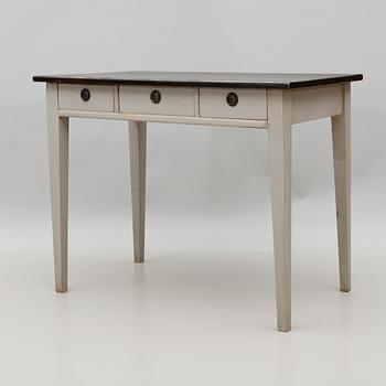 SKRIVBORD, 1900-talets första hälft.