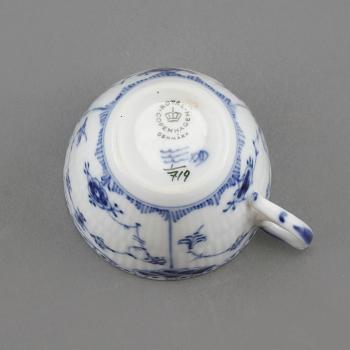 SERVISDELAR, 27 st, porslin, "Musselmalet", Royal Copenhagen, Danmark, 1900-talets andra hälft.