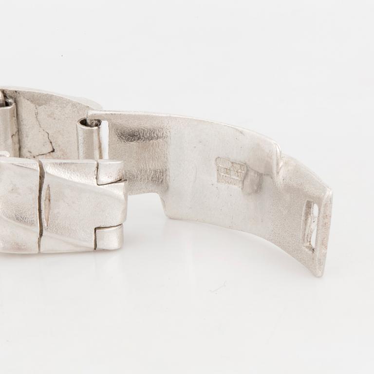 ARMBAND, sterlingsilver. Lapponia 1993.