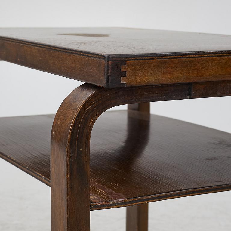 Alvar Aalto, a side table model "A 86", Oy Huonekalu- ja Rakennustyötehdas AB, Finland, mid-20th century.