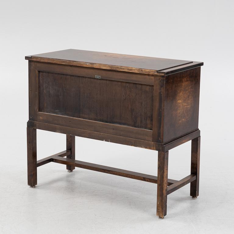 A birch veneered bar cabinet, Kocks Snickerifabriker Trälleborg, 1930's.