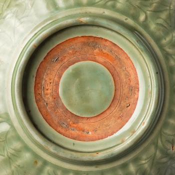 A celadon dish, Ming dynasty (1368-1644).