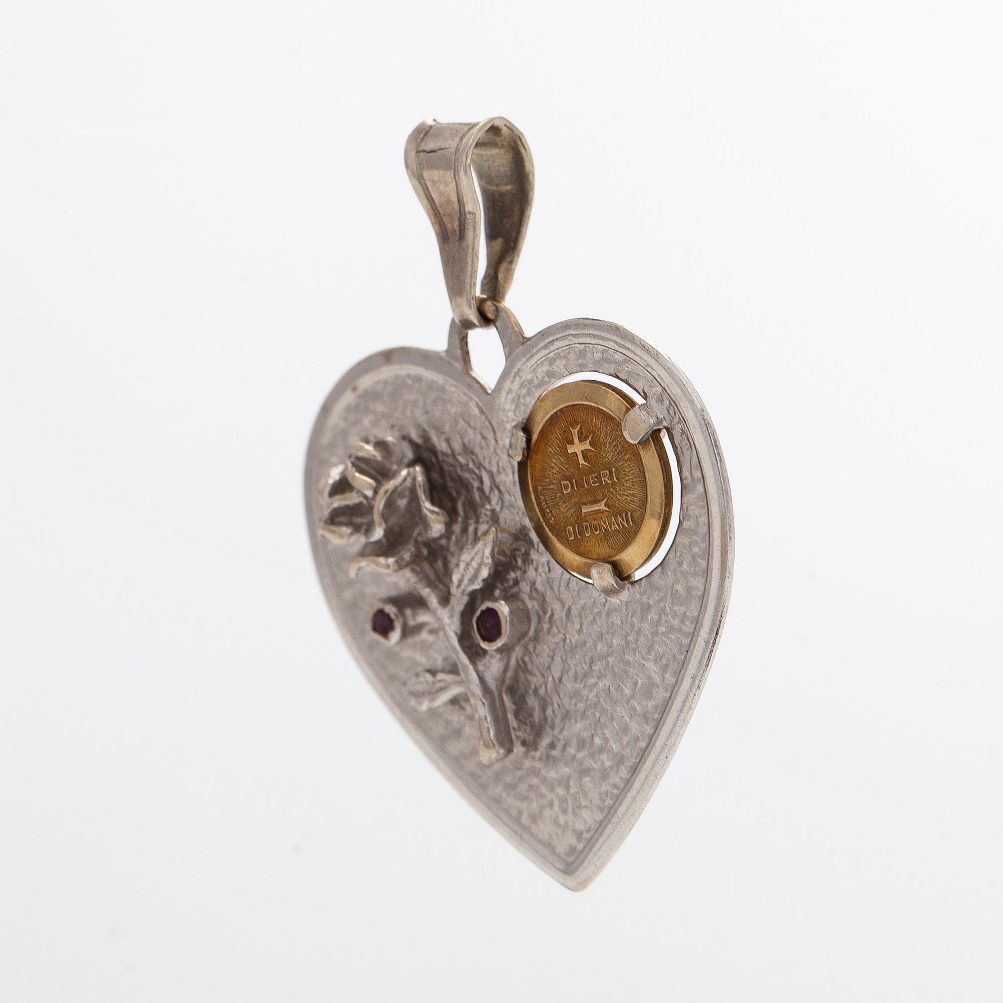 Pendant, 18K gold and white gold, Uno A Erre, Italy.