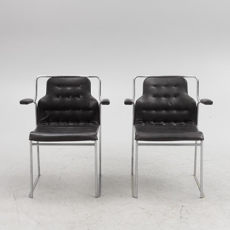 Bruno Mathsson, armchairs, a pair, "Mia", second half of the 20th century.