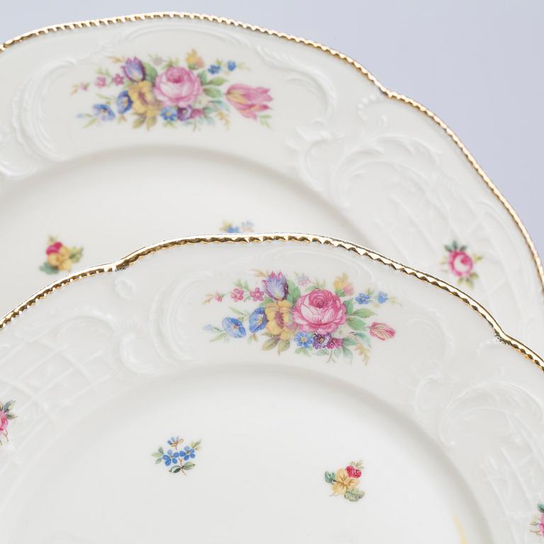 MATSERVIS, 69 delar, porslin, "Sanssouci", Rosenthal.