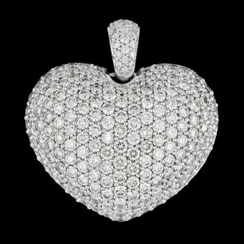 990. A brilliant cut diamond heart pendant, tot. 5.01 cts.