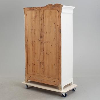 KLÄDSKÅP, 1910/20-tal.