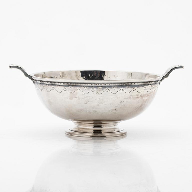 Bowl, silver, GAB, Stockholm, 1938.