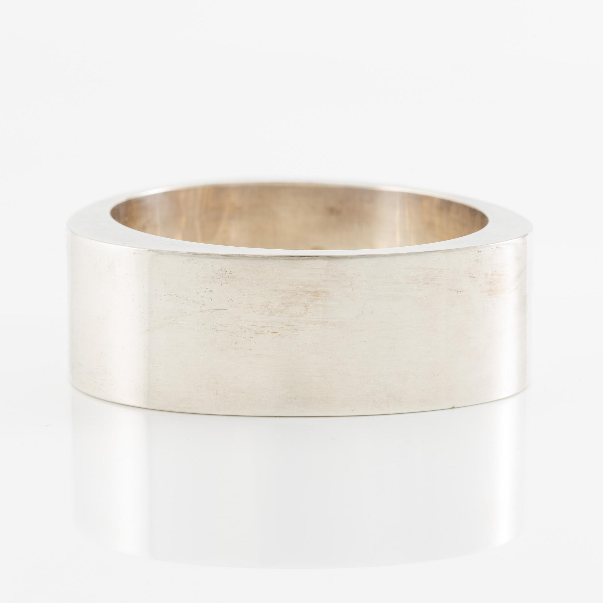 Lina Christensen, armring, "Extra", sterlingsilver, Georg Jensen.