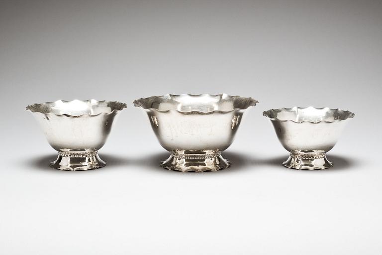 SKÅLAR, 3 st. Silver, div svenska mästare. 1924,-26,-27. Tot   670g.