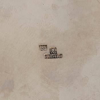 A champagne cooler, St Médard, France, first half of the 20th century.