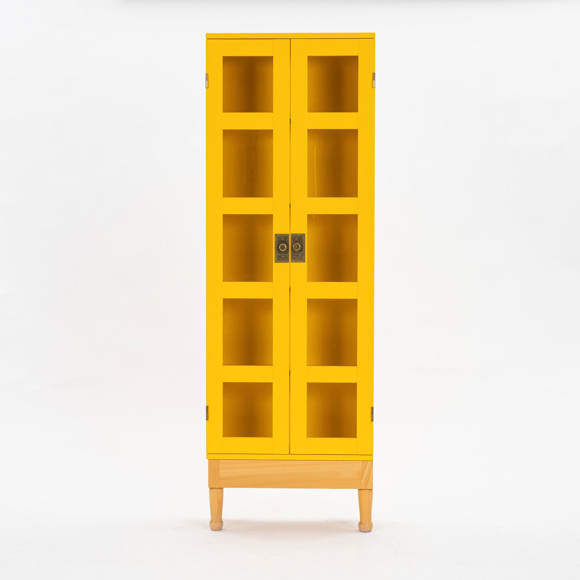 Mats Theselius, a "National Geographic" cabinet, Källemo, Sweden, post 1990.