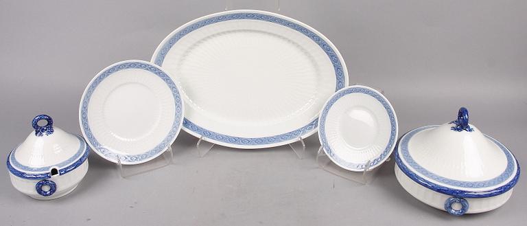 MATSERVIS, 50 delar, porslin, "Blå Vifte", Royal Copenhagen,