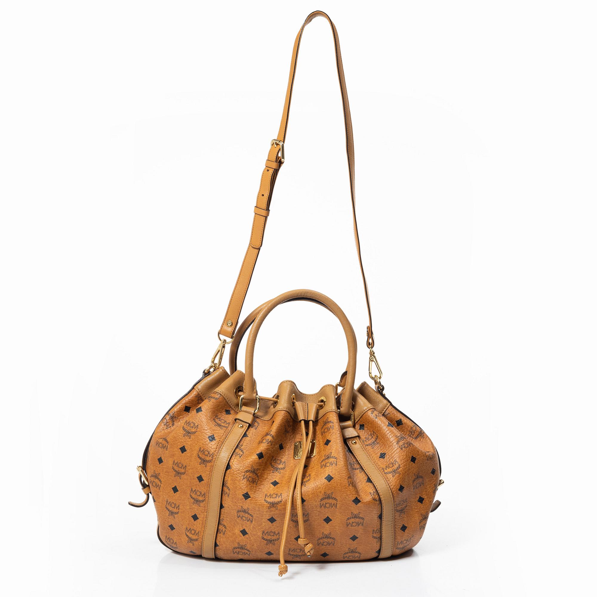 MCM, bucket bag.