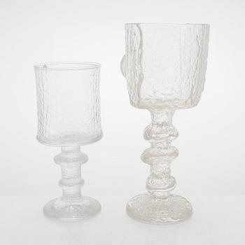 Timo Sarpaneva, "Bröderskapsglaset", 2 st och dricksglas, 5 st, "Juhlalasi" 2140, Iittala.