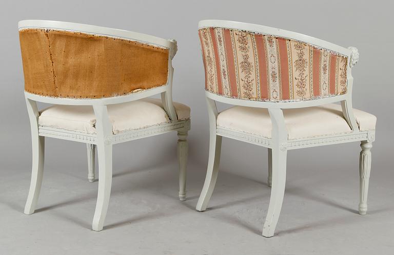 BALJFÅTÖLJER, 1 par, herrgårdstillverkning, empirestil, 1800-/1900-tal.