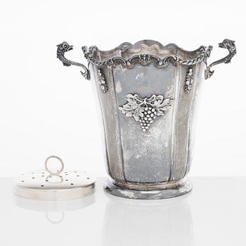 Ishink, silver, Milano, Italien 1900-talets senare hälft.