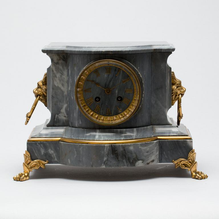 BORDSPENDYL, sent 1800-tal.